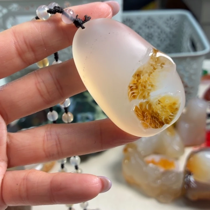 玛瑙/玉髓未镶嵌吊坠(不含链)