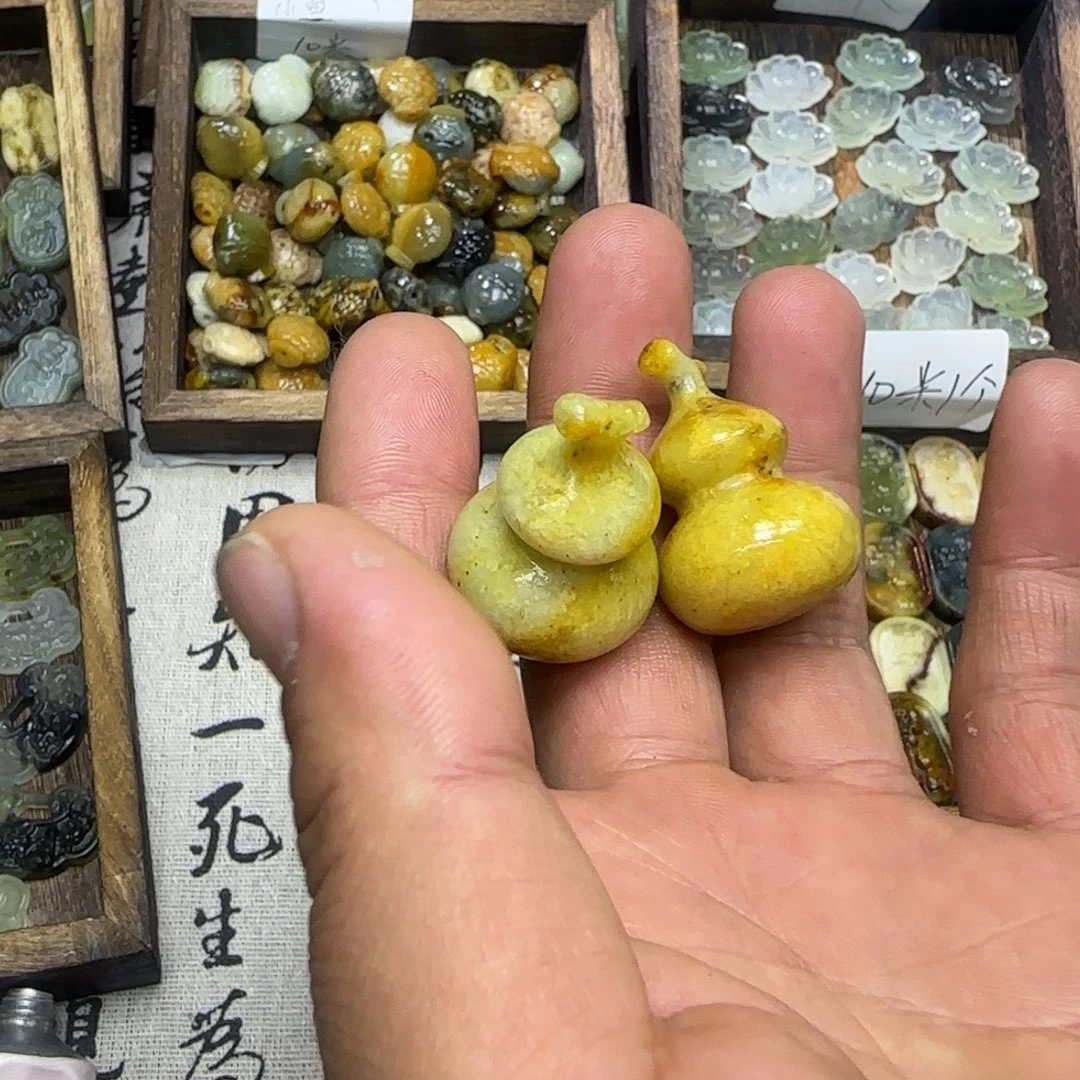 蛇纹石玉未镶嵌岫玉挂坠饰品diy