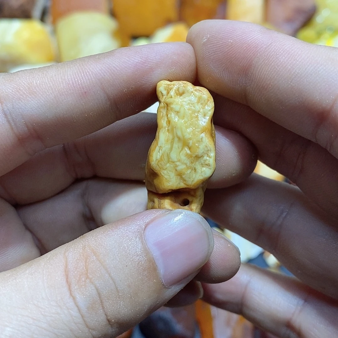 定制琥珀蜜蜡原石定制