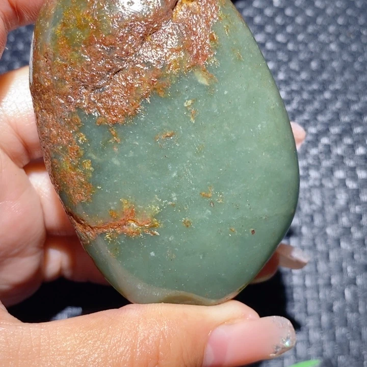 和田玉未镶嵌珠宝奇石