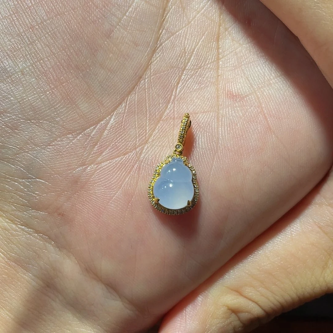 翡翠18K金镶嵌吊坠(不含链)喜*洋