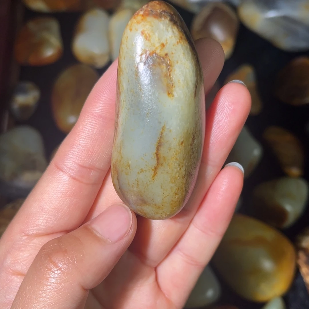 和田玉（糖玉）未镶嵌挂件78g