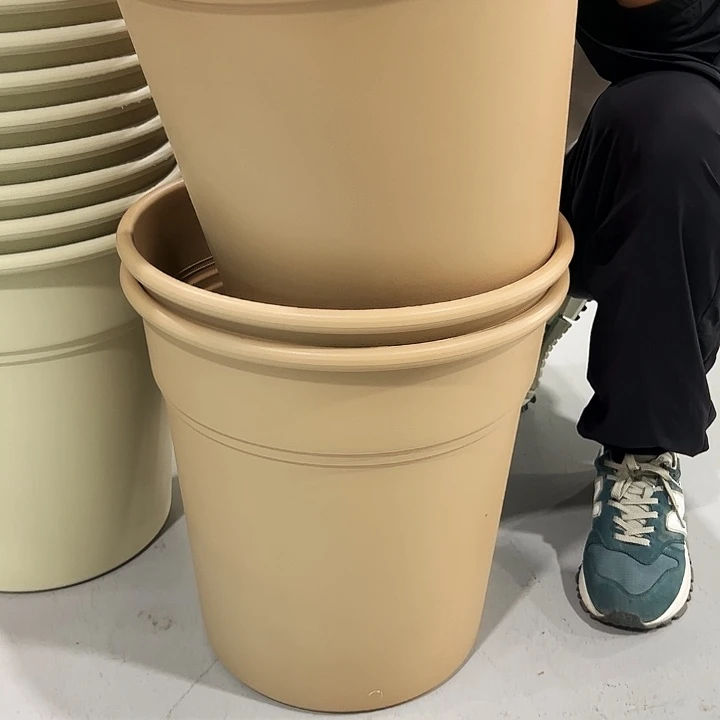 微瑕翻边口37.5高40卡其色无托3只