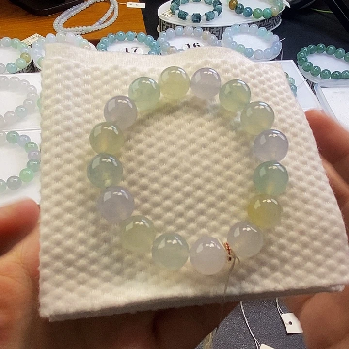 定制翡翠未镶嵌翡翠卡12