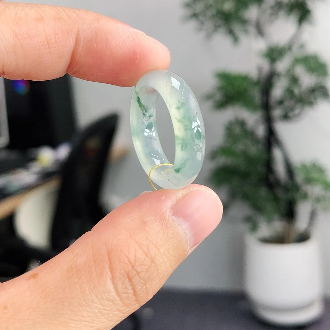 翡翠未镶嵌戒指16号