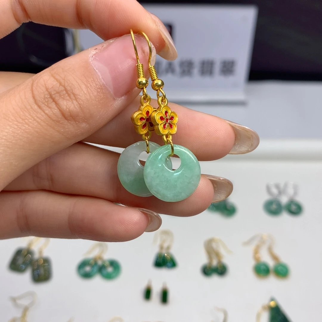 翡翠未镶嵌耳饰耳饰