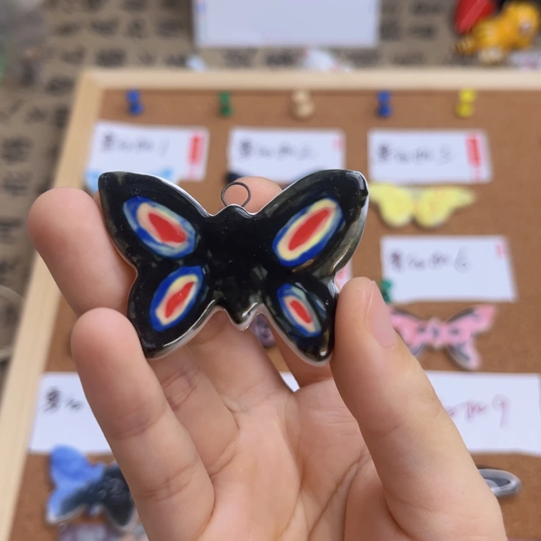 陶瓷换**东蝴蝶小吊坠