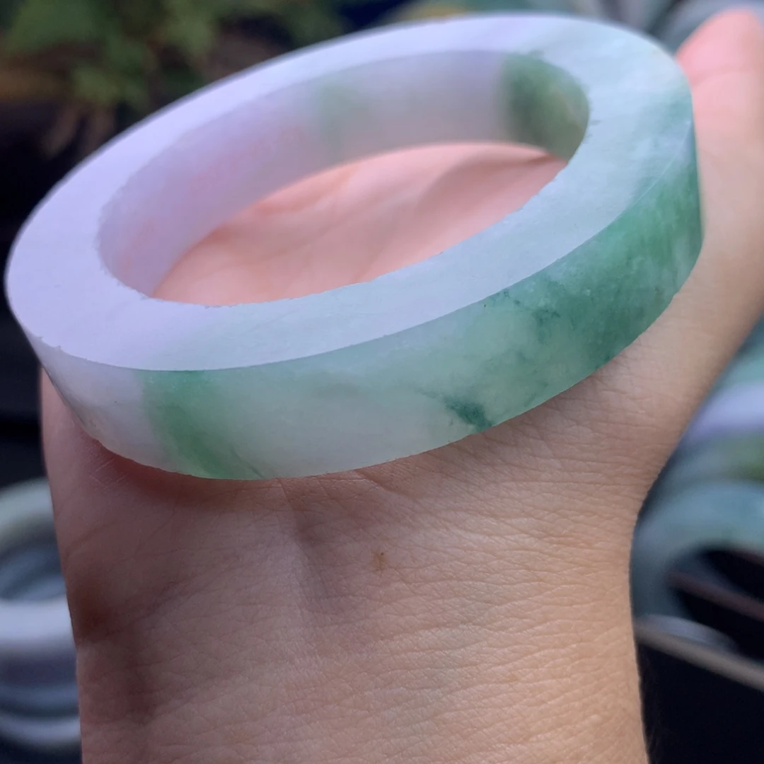 定制翡翠未镶嵌手镯不退不换正圈