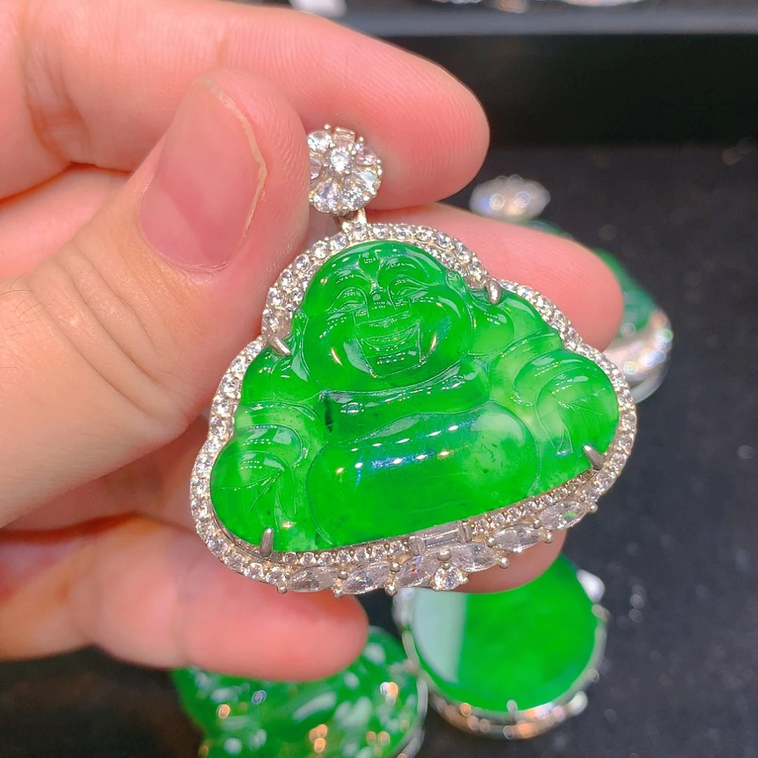 翡翠银S925镶嵌颈饰翡翠