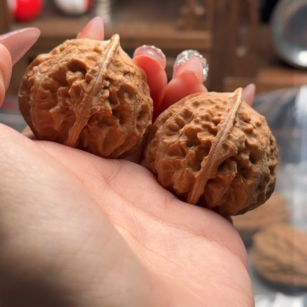 文玩核桃把件关东木子楸百核31