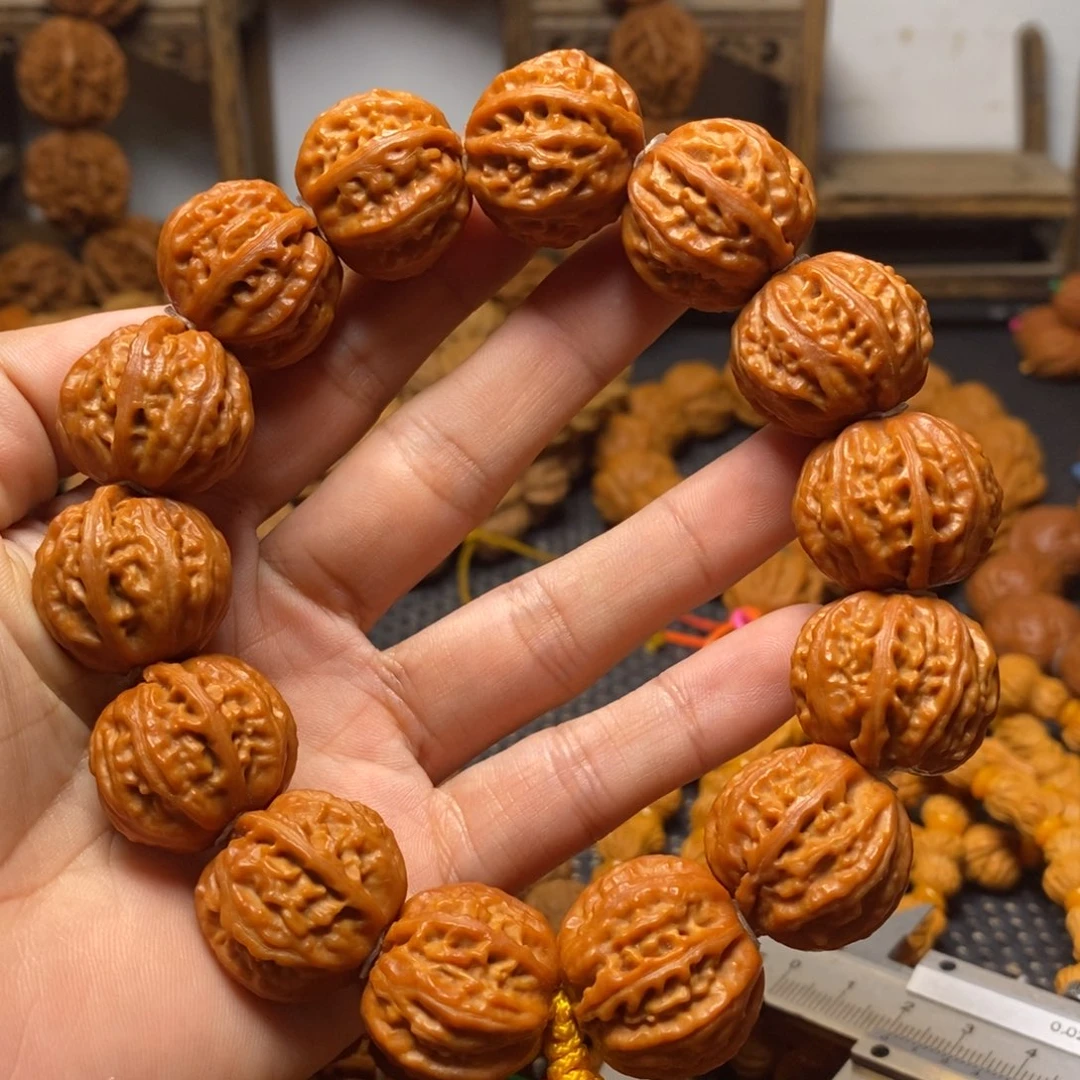 一***间手串文玩核桃西瓜纹粗筋八棱手串