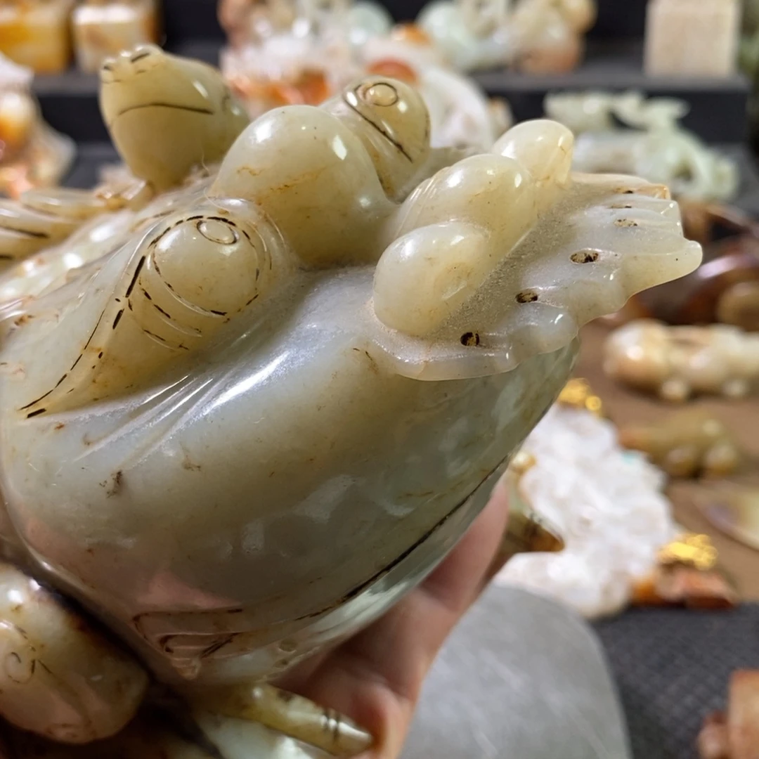 和田玉（糖玉）未镶嵌挂件“****”