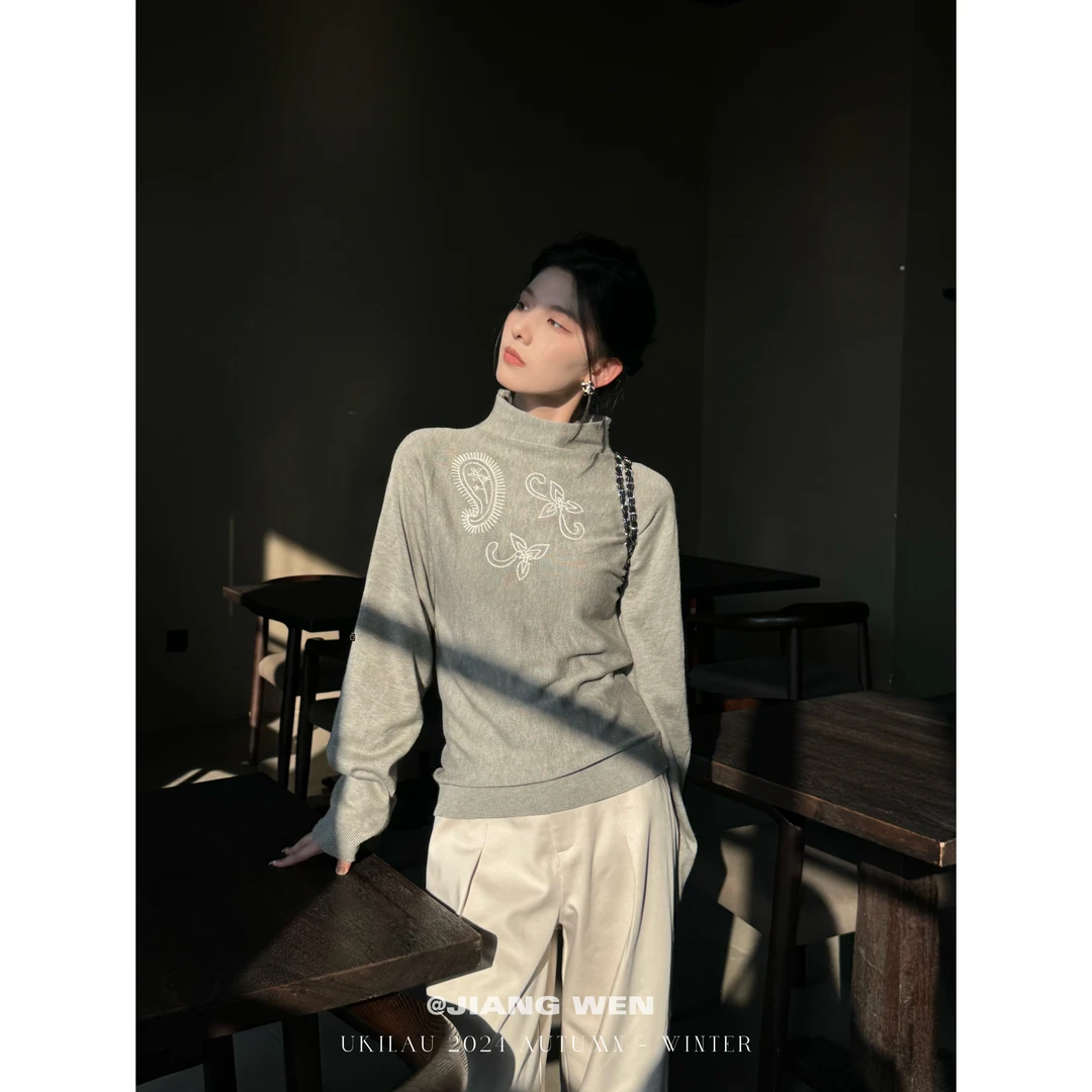 UKILAU【银霜】气质蝙蝠袖毛衣针织衫美丽奴羊毛打底