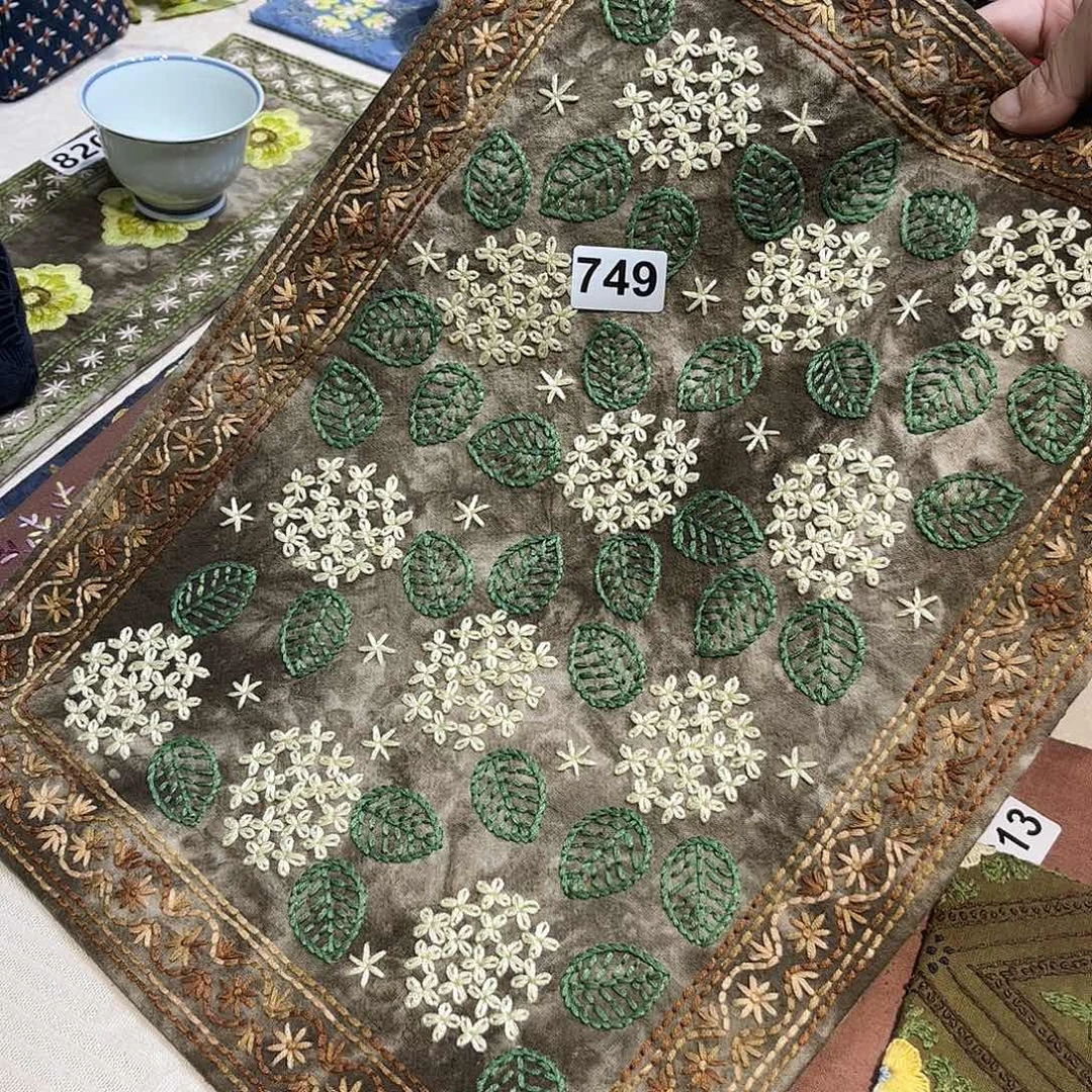 规格30.40刺子绣茶席