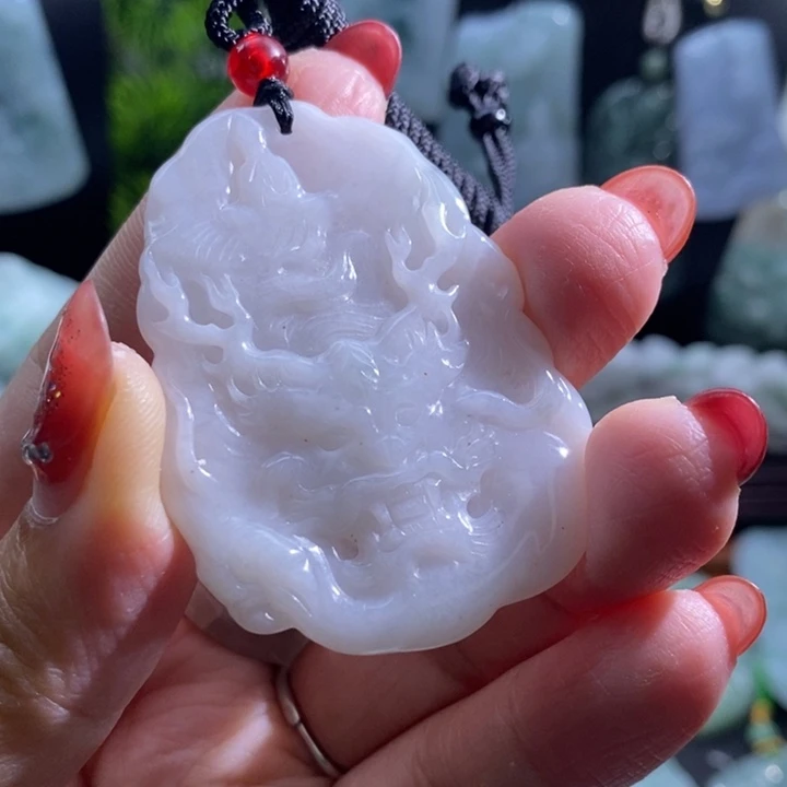 【闪购商品】颈饰未镶嵌翡翠龙牌