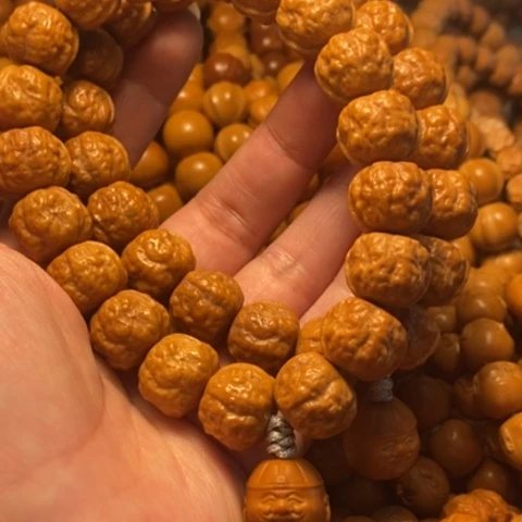 【闪购商品】手串猴头核桃新****磅产