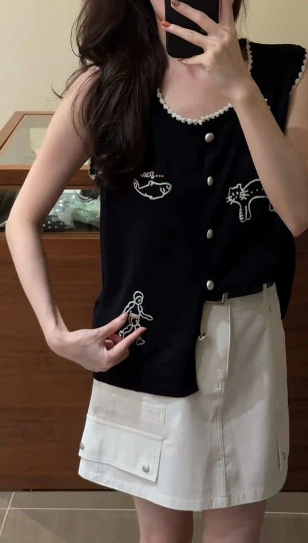 2025夏季新款韩版时尚无袖气质冰丝针织百搭半身裙工装裙两件套