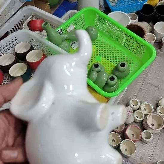 微瑕陶瓷盆12包邮