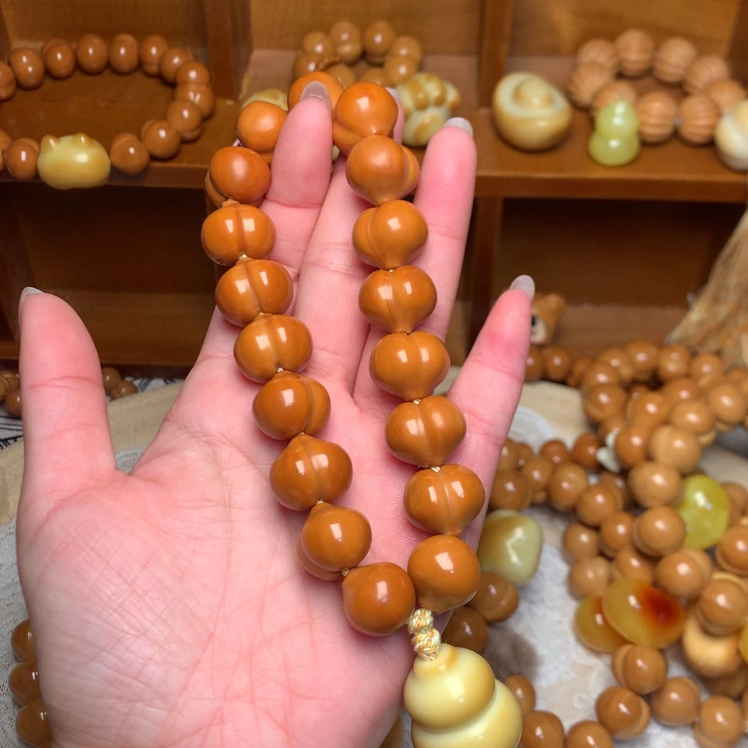 猴头核桃把件16玻璃底屁桃手持葫芦