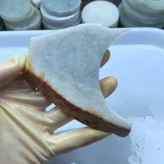 翡翠裸石翡翠边角料