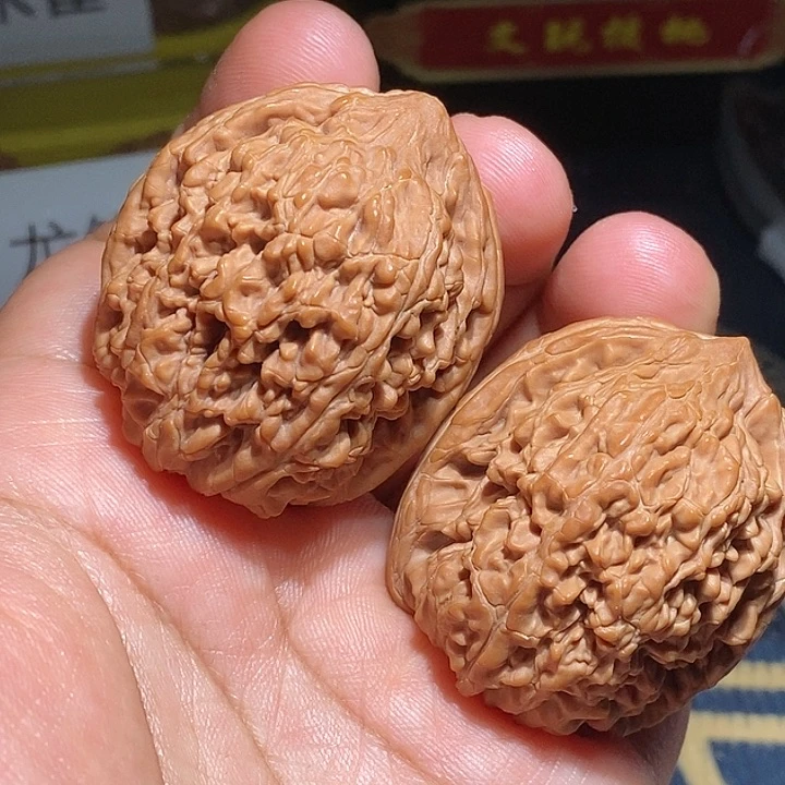 【闪购商品】文玩核桃吊坠大蒜头