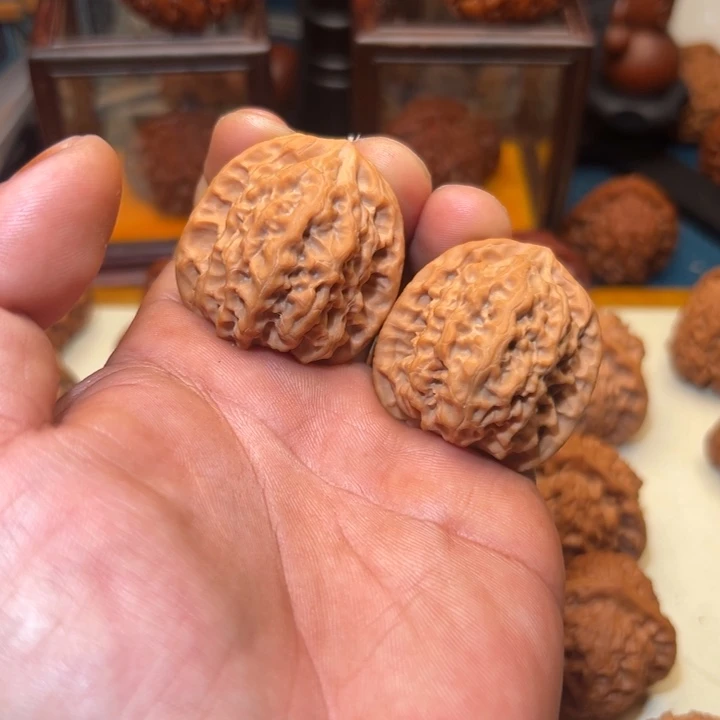 吊坠桃核岁**好好好好好好