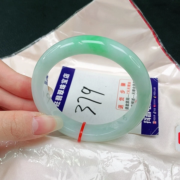 未镶嵌手镯翡翠翡翠手镯