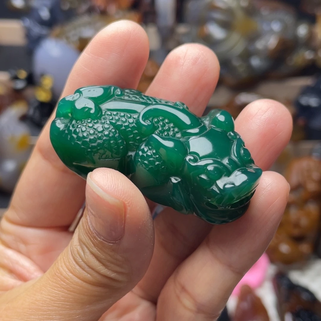 玛瑙/玉髓未镶嵌玛瑙打孔不退不换