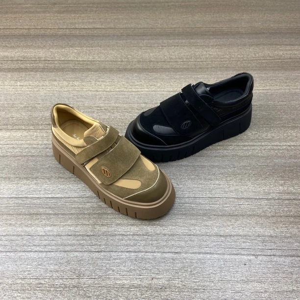 欧货复古英伦风厚底休闲鞋秋新款时尚百搭圆头松糕女鞋子 1716-61