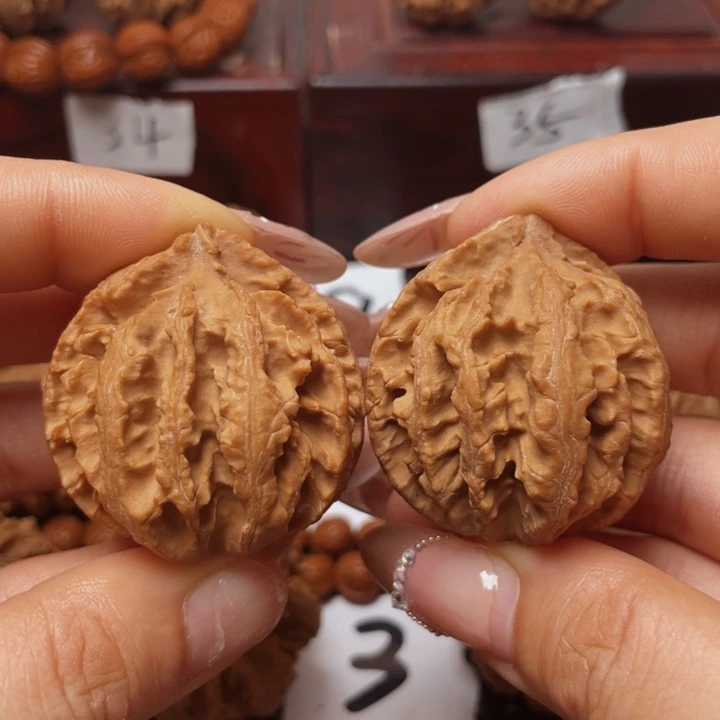 吊坠文玩核桃秦岭核桃