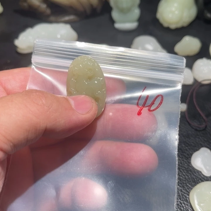 未镶嵌和田玉笔搁