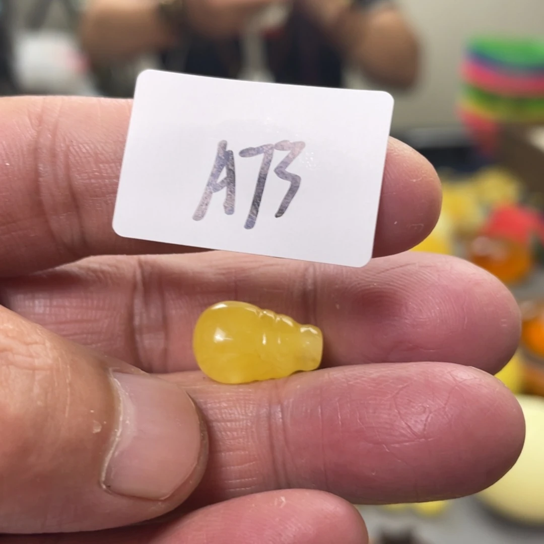 手链琥珀未镶嵌多样性发，发其中一件