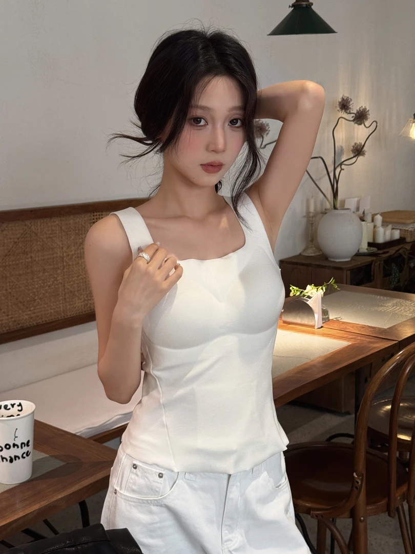 秋冬新品保暖背心女打底方领背心带口袋经期可放暖宝宝护肚防寒女