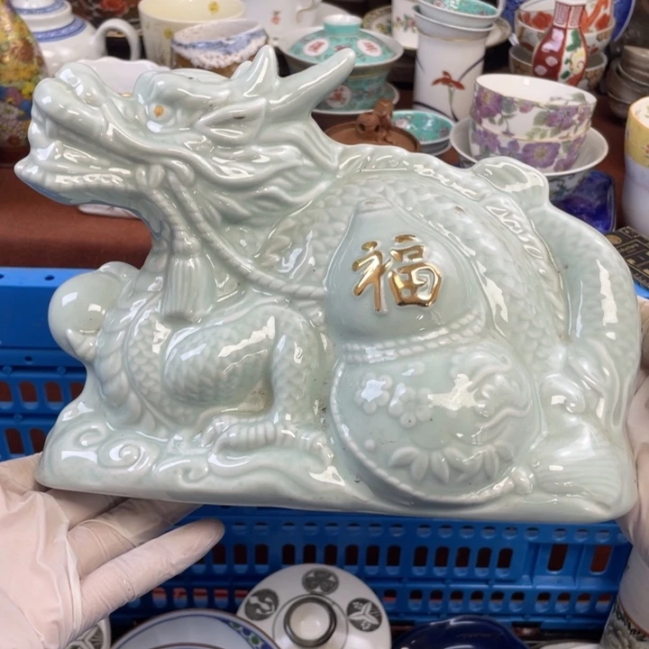 他家瓷器真美…开播了