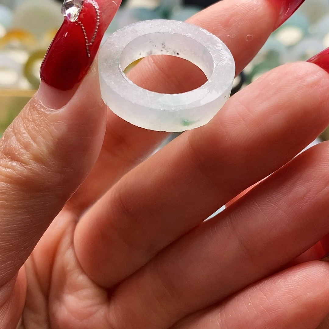 定制翡翠未镶嵌?****子翡翠