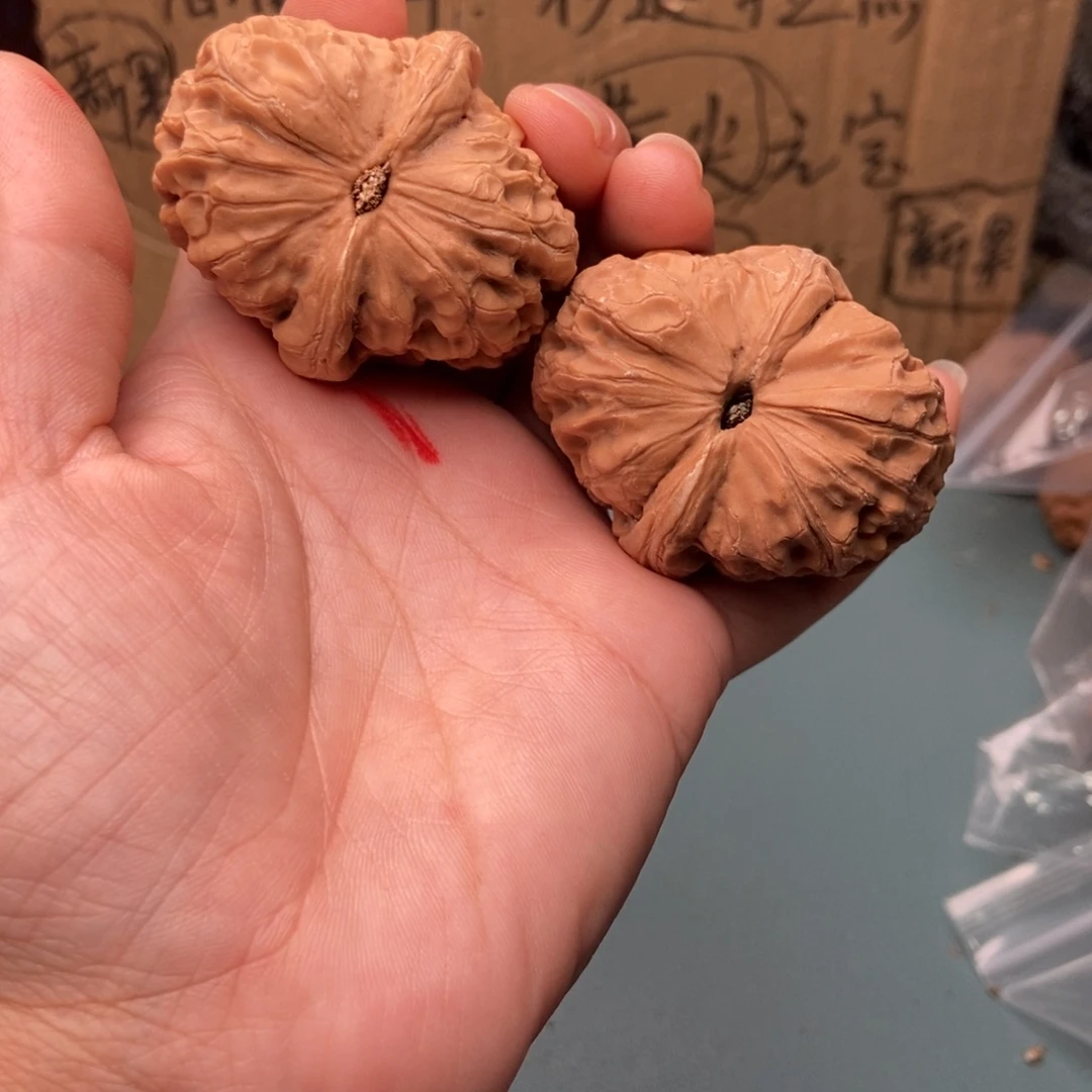 红***生吊坠文玩核桃驴打滚90