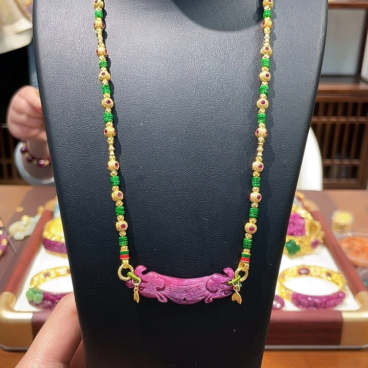 锦纶非金属红宝吊坠项链