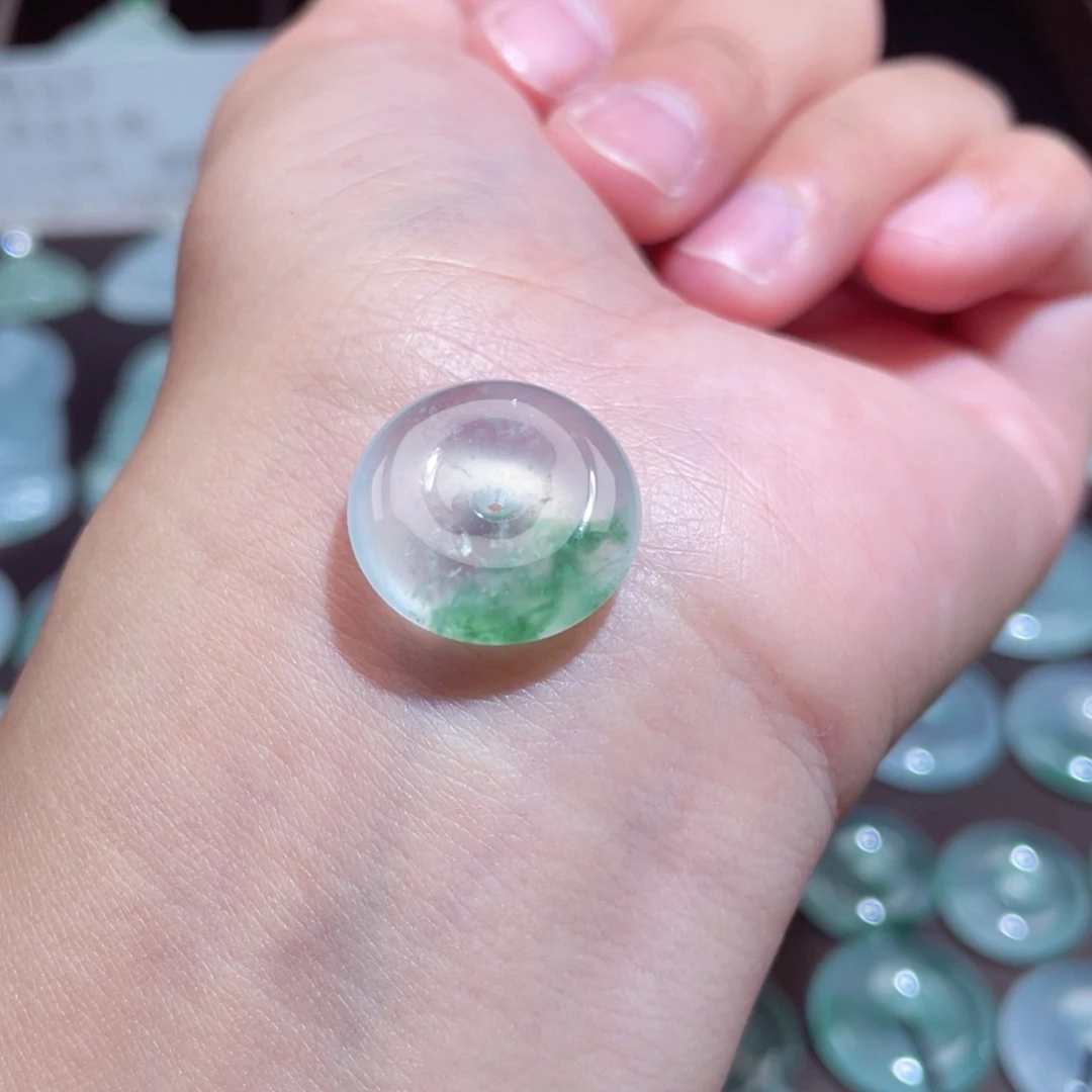 颈饰未镶嵌翡翠扣子