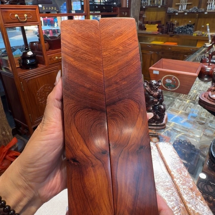 大果紫檀（缅甸花梨）花梨木镇尺23.5-4.5-2.8