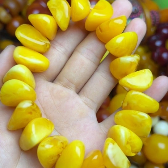 琥珀未镶嵌手链蜜蜡