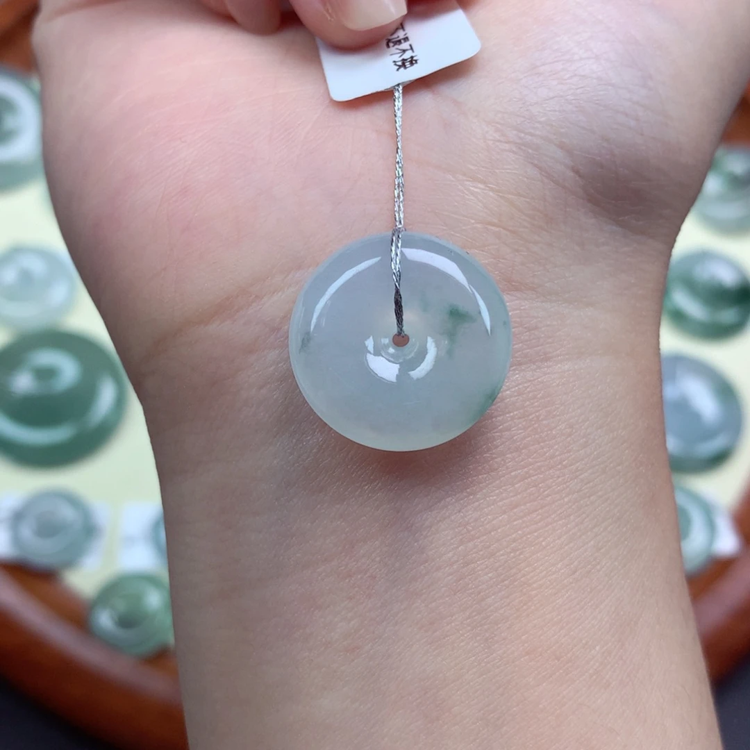 翡翠未镶嵌颈饰吊坠19.3/6mm