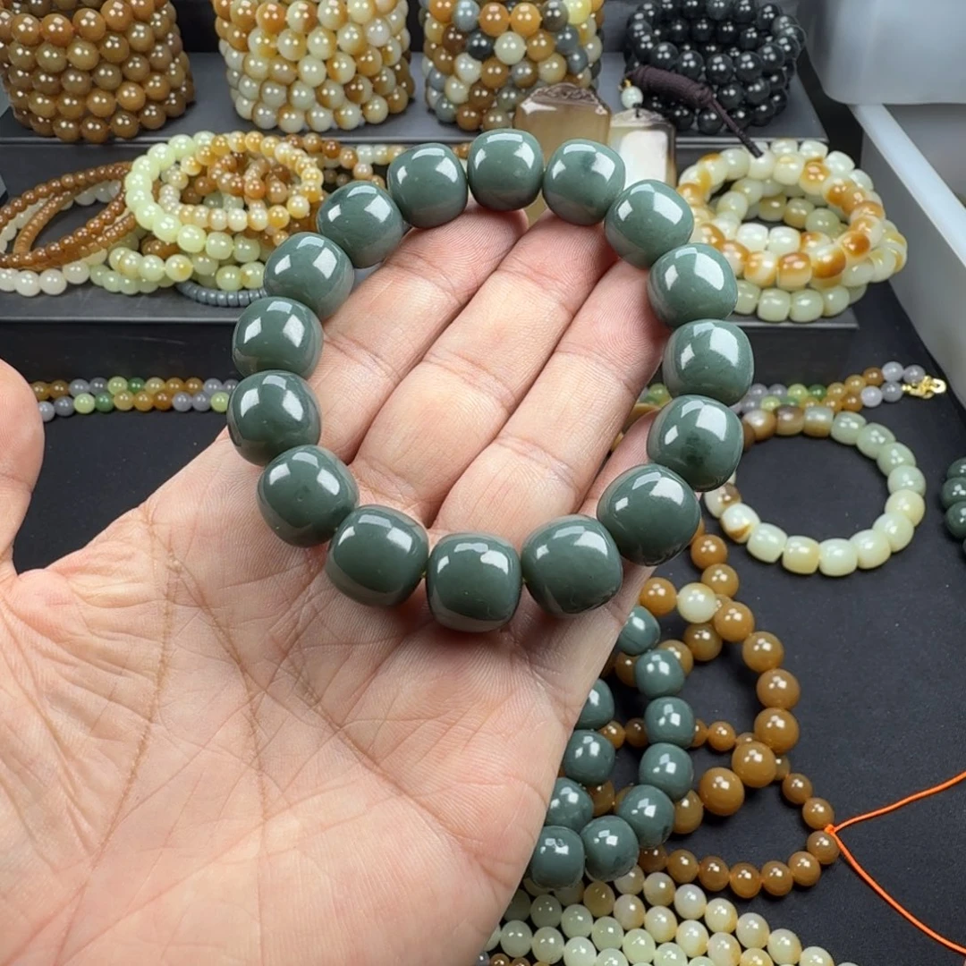 安***逸和田玉未镶嵌手链