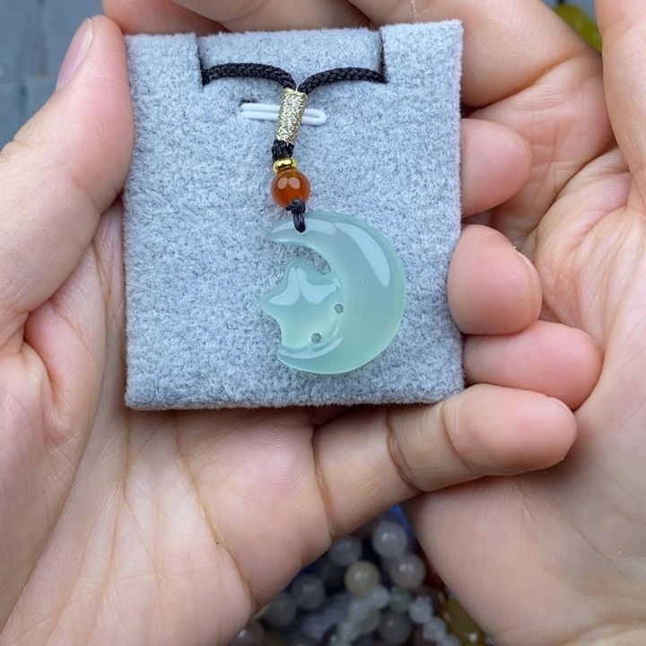 未镶嵌颈饰玛瑙/玉髓