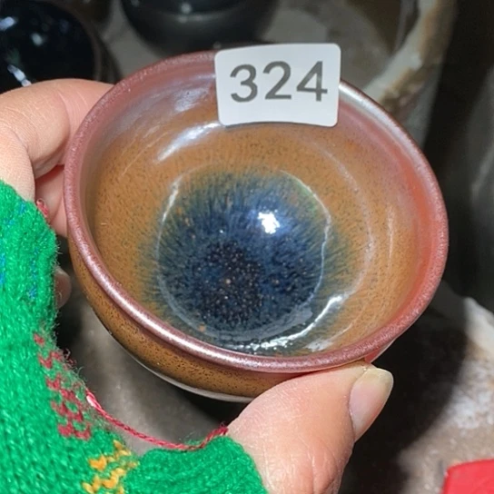 茶盏是的……一定很多