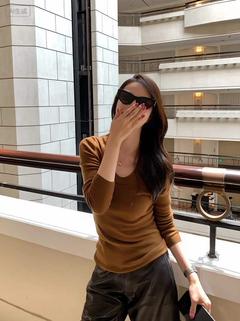 BIG WHITE REMADE“落叶讴歌”100进口绵羊毛舒感休闲风打底衫9331