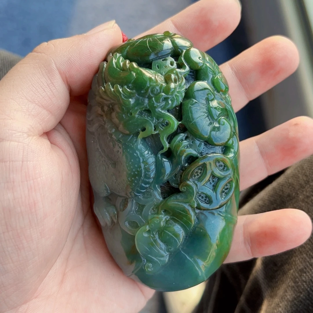 翡翠未镶嵌颈饰挂件