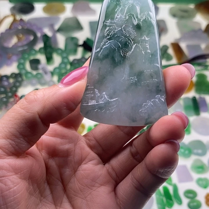 翡翠未镶嵌挂件天然翡翠