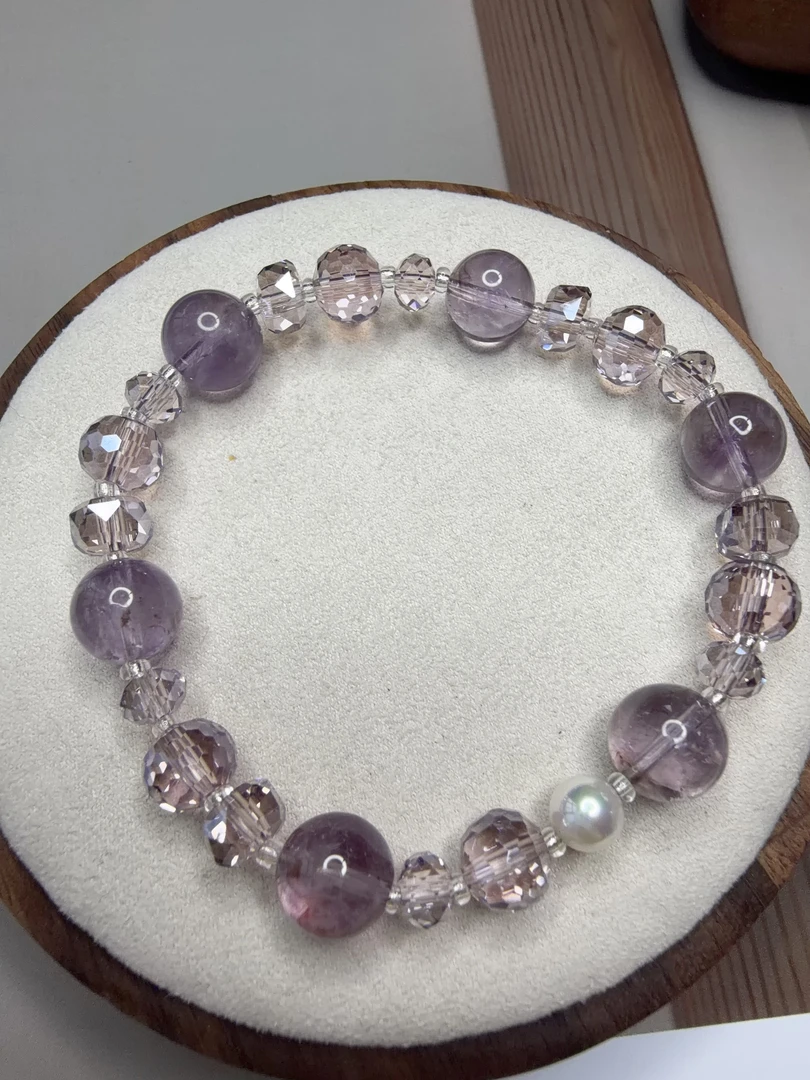 天然水晶手串紫水晶天然紫兔毛施家贝奥地利人造晶珠单圈手串精品