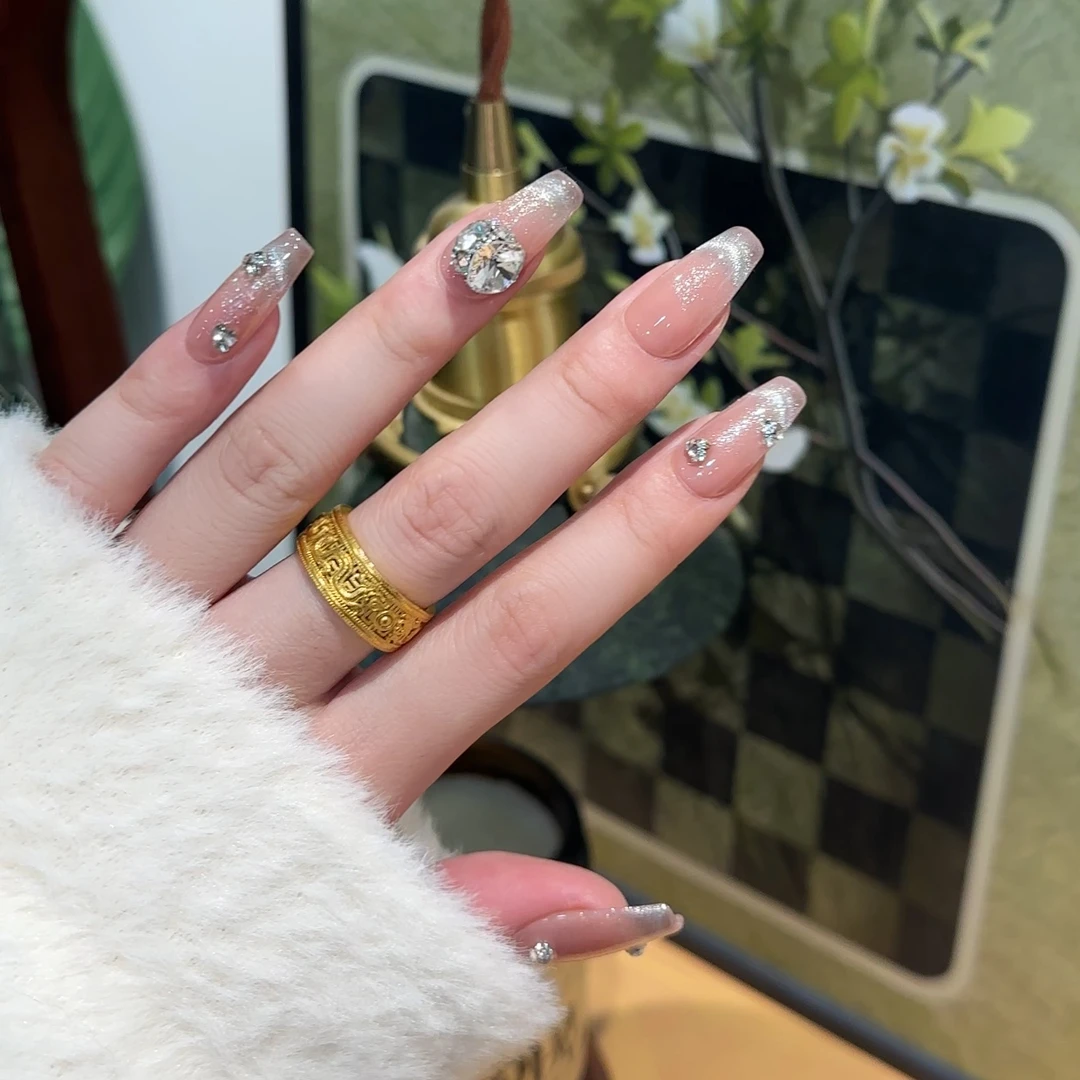 狐甲美甲一方【银河碎梦】银灰色法式猫眼东洲高品钻清冷高级穿戴甲