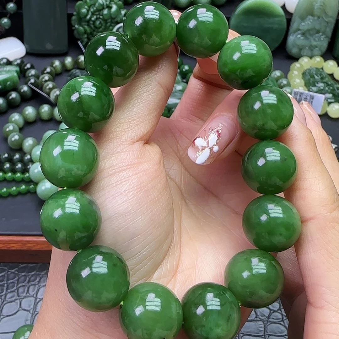 和田玉未镶嵌珠宝奇石